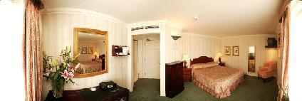 Hotel Mercer Enniskerry Buitenkant foto
